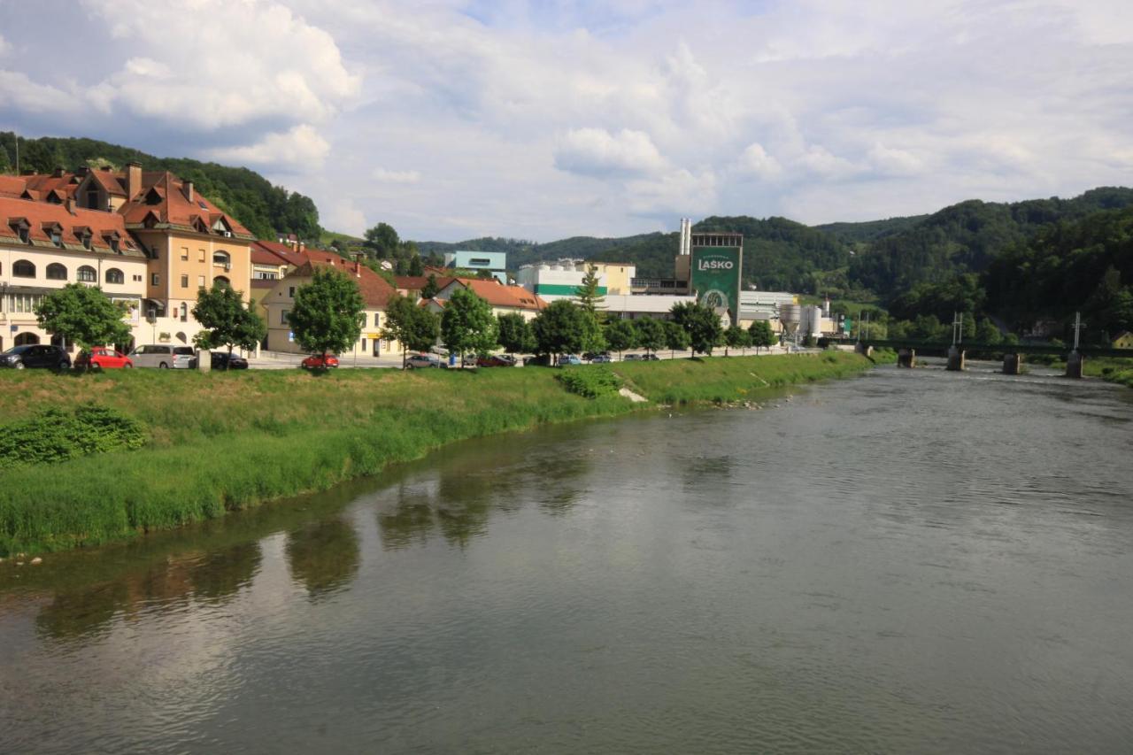 Na Kopitarjevi Laško Exterior foto